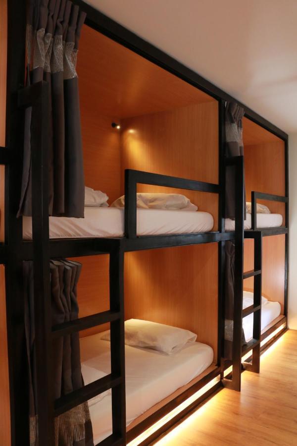 Sylvis Hostel Chiangmai Чіангмай Екстер'єр фото